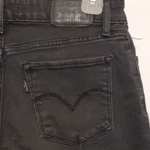 Levi's Women's Dark Gray Cropped Ankle Jeans - Picture 3 of 4